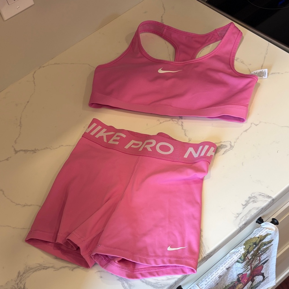 Nike pro set Pink Sports Bra and Shorts Set